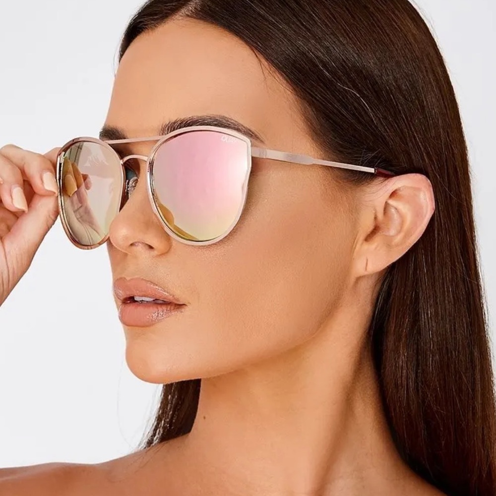 QUAY CHERRY BOMB ROSE GOLD OVERSIZED AVIATOR SUNGLASSES